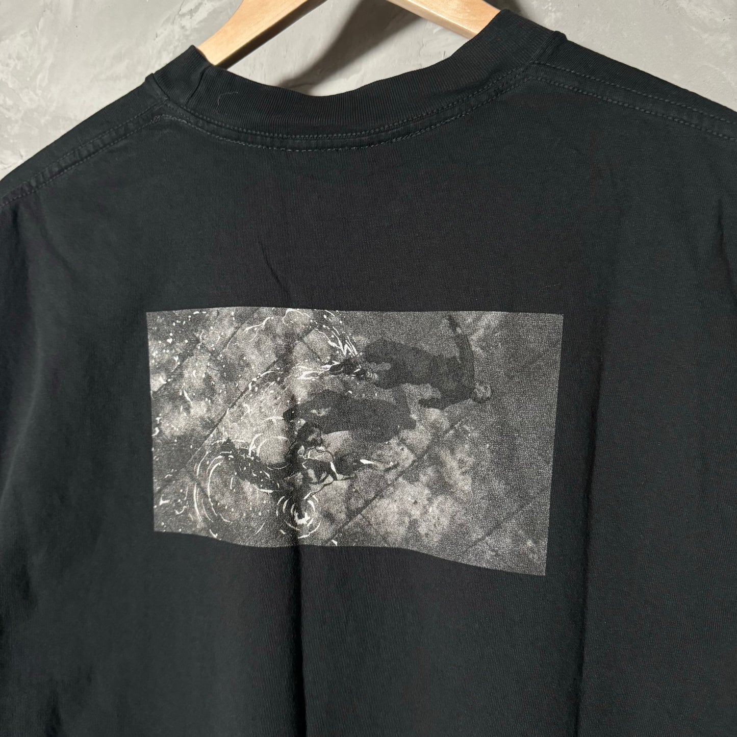 Single sided shirt large