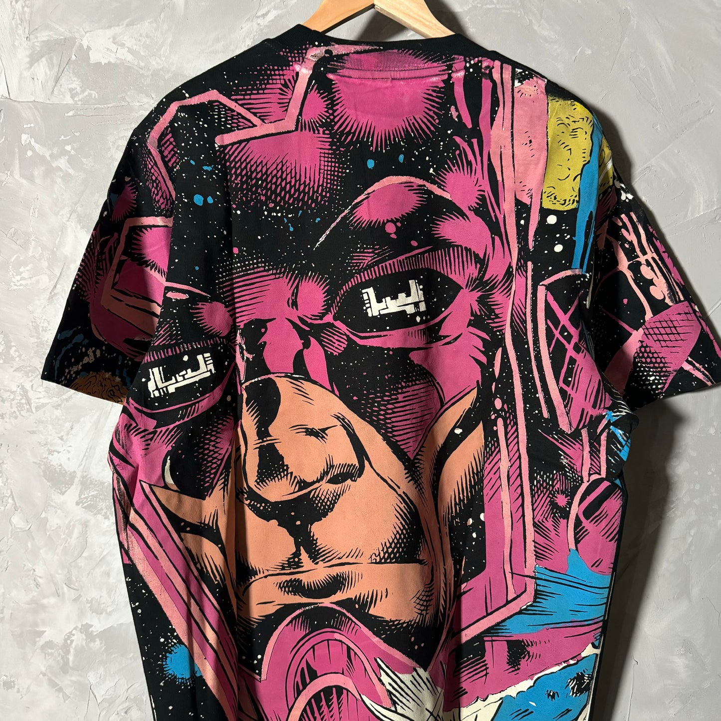 All over print shirt Large