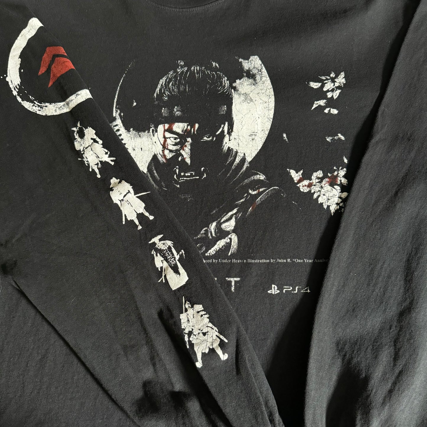 Double sided longsleeve shirt