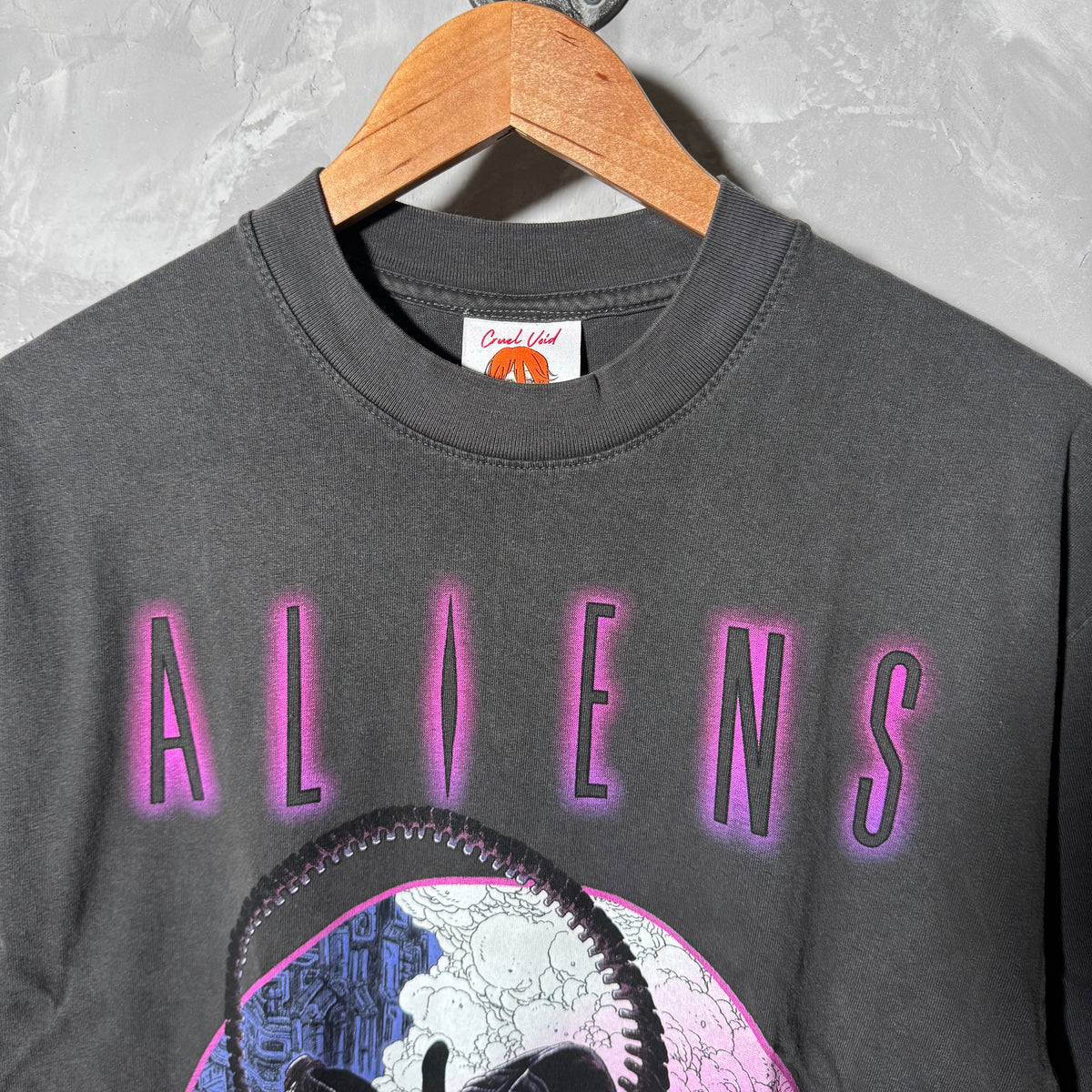 Single sided shirt medium