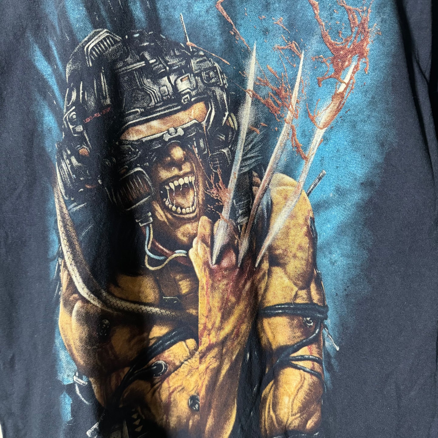 Single sided shirt medium