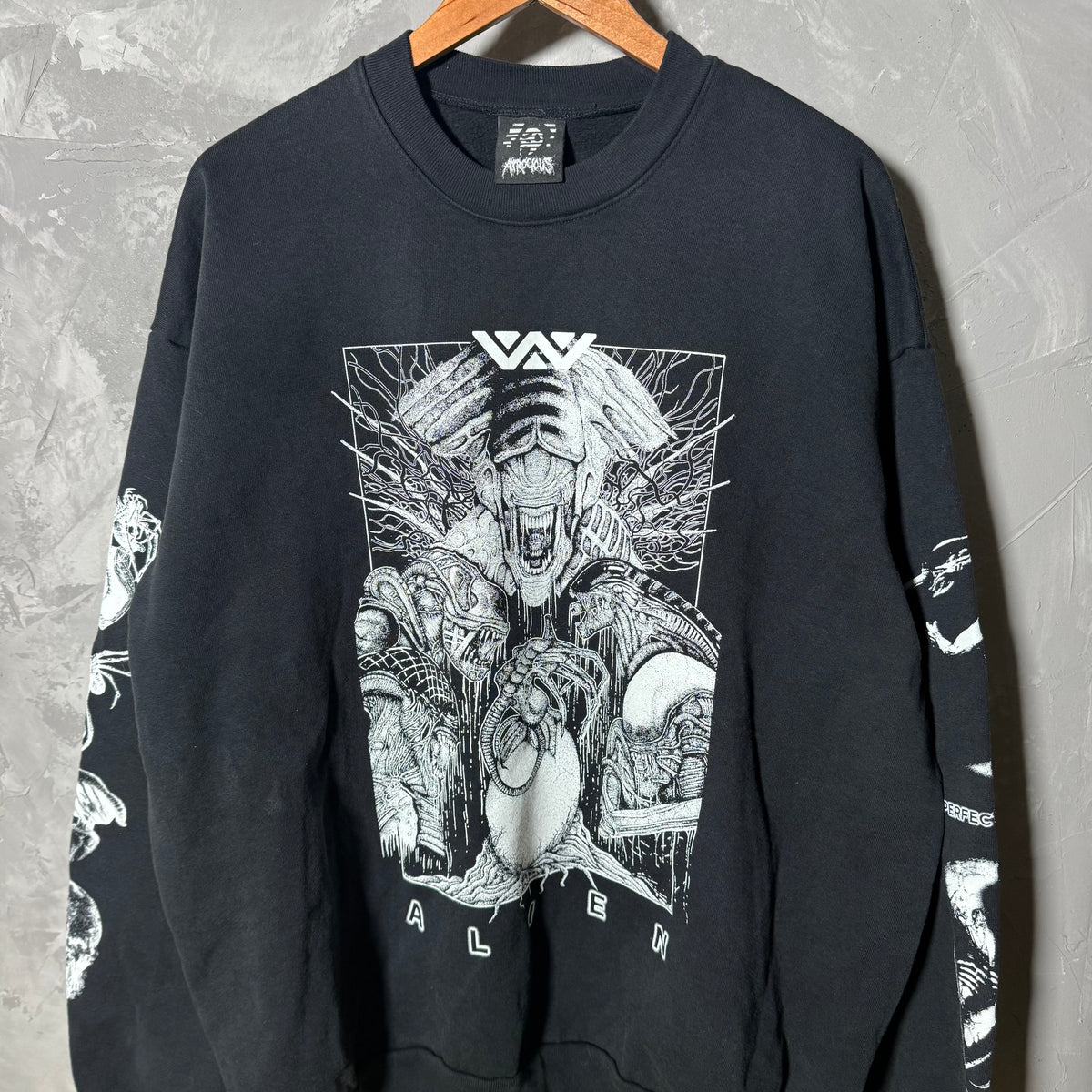 Single sided crewneck X-Large