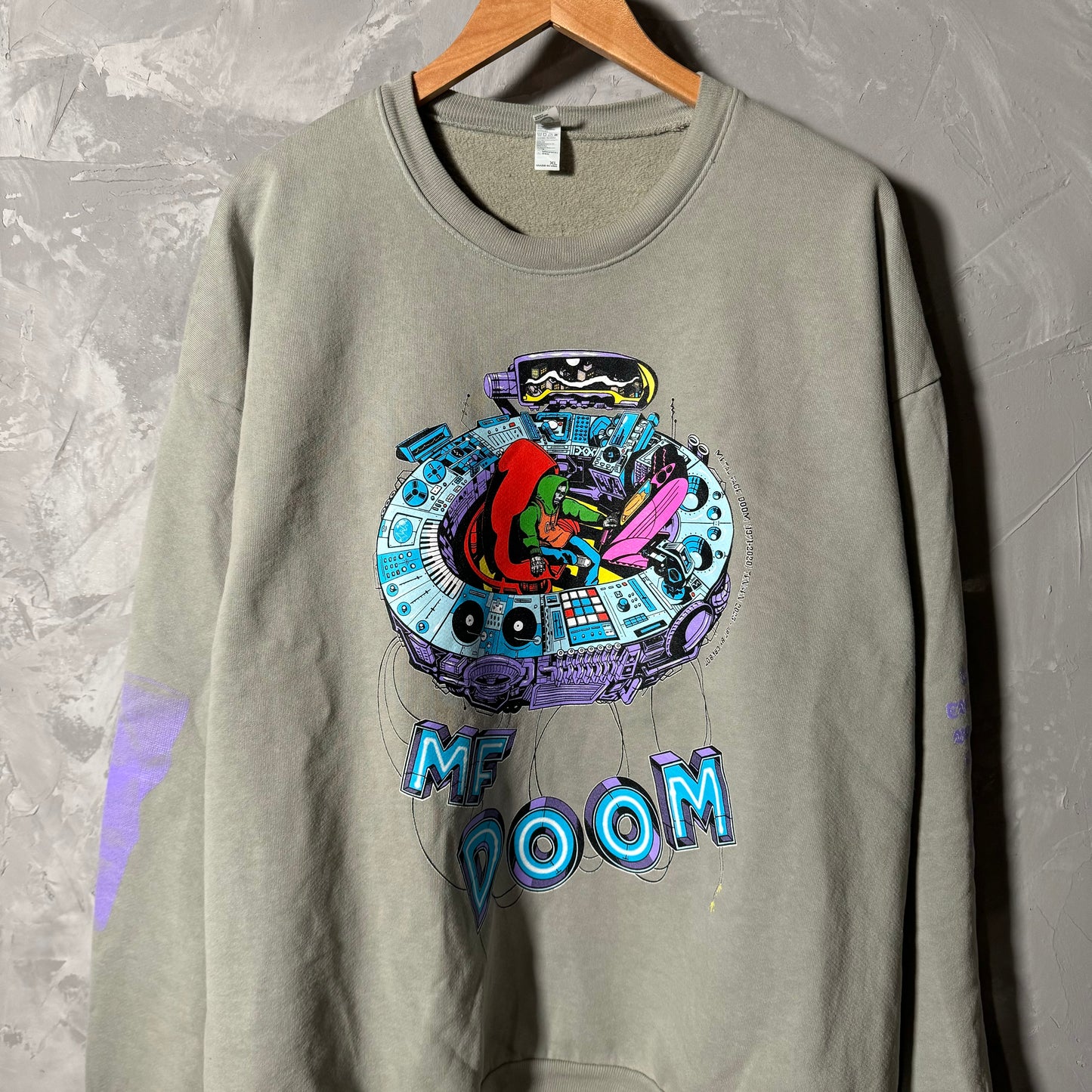 Single sided crewneck X-Large