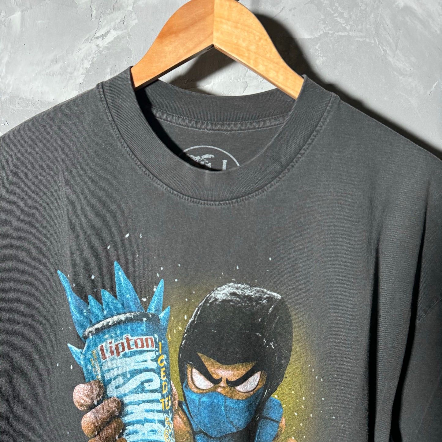 Single sided shirt large