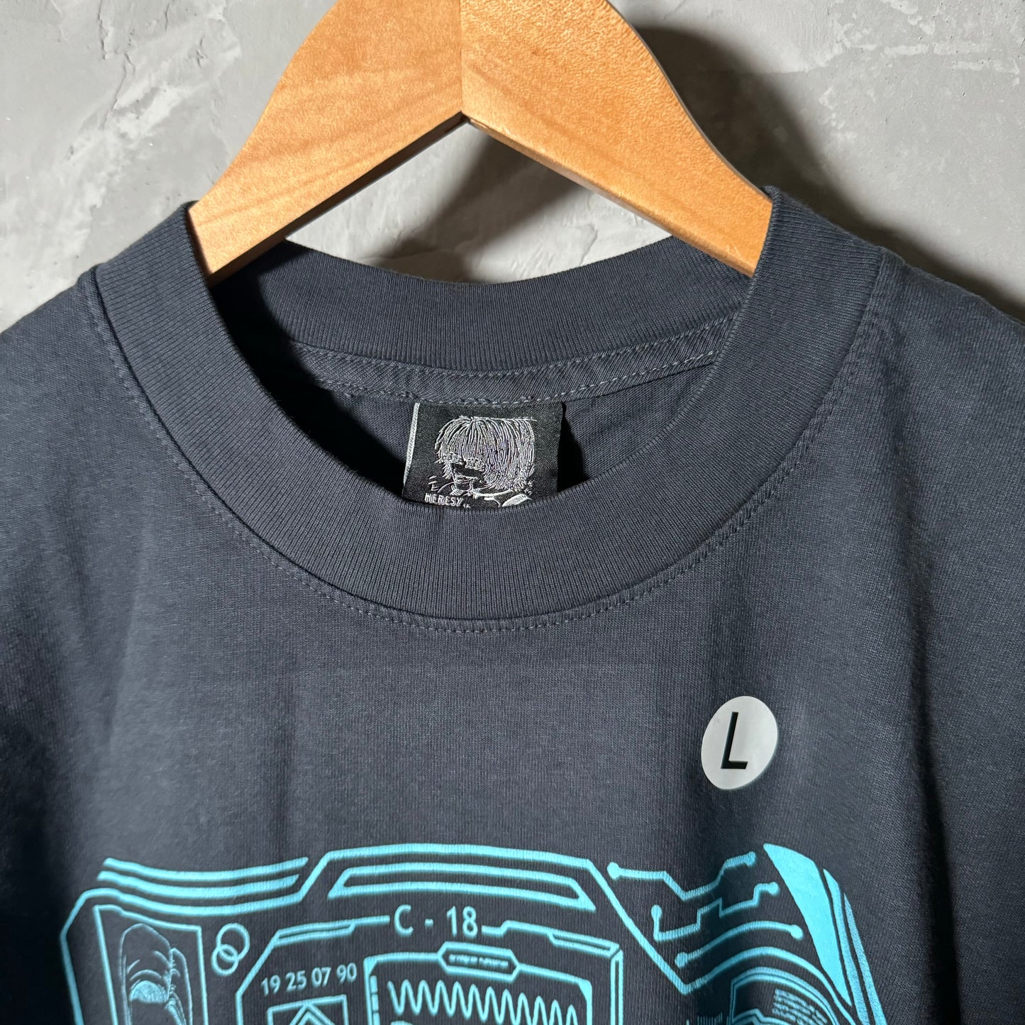 Single sided shirt large