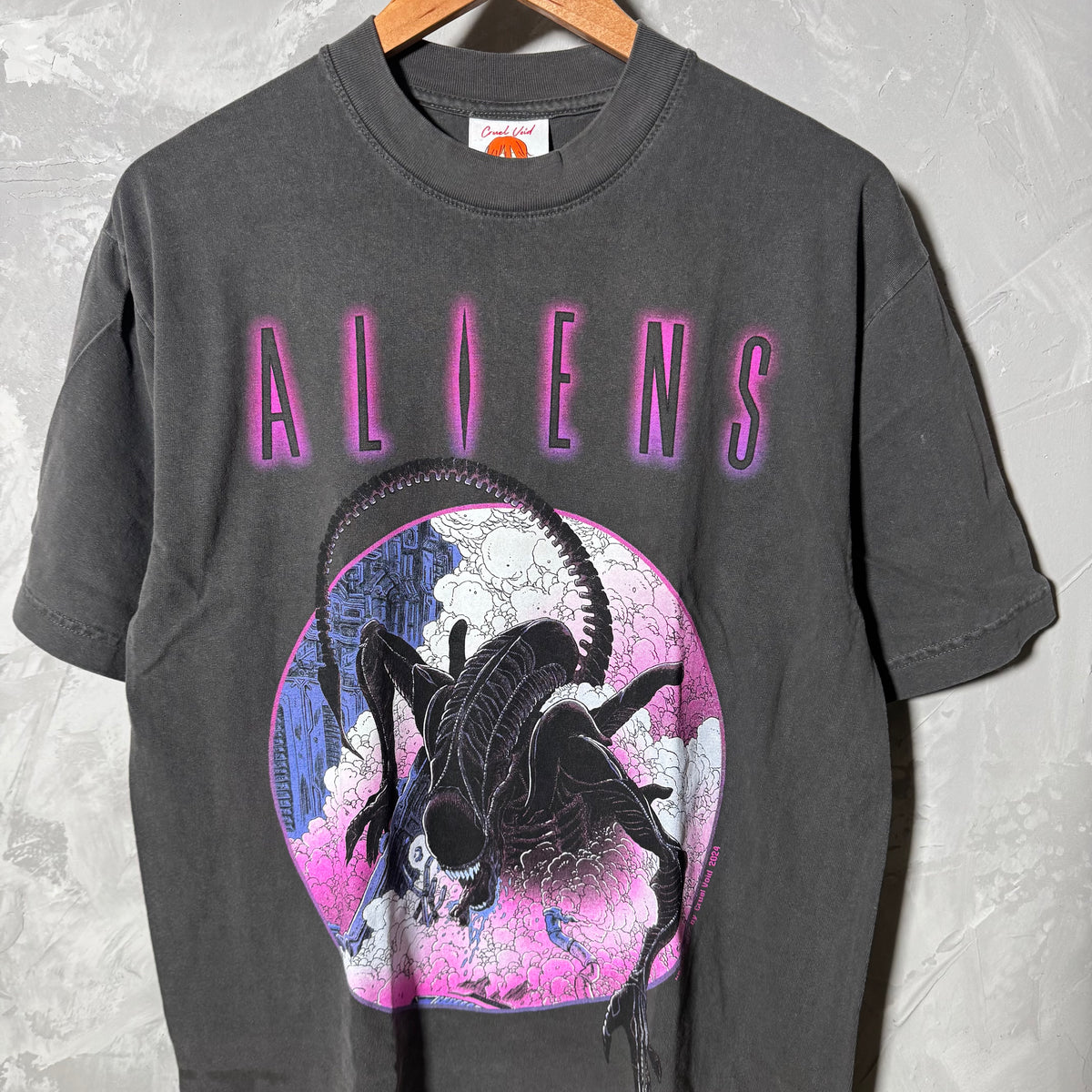 Single sided shirt medium